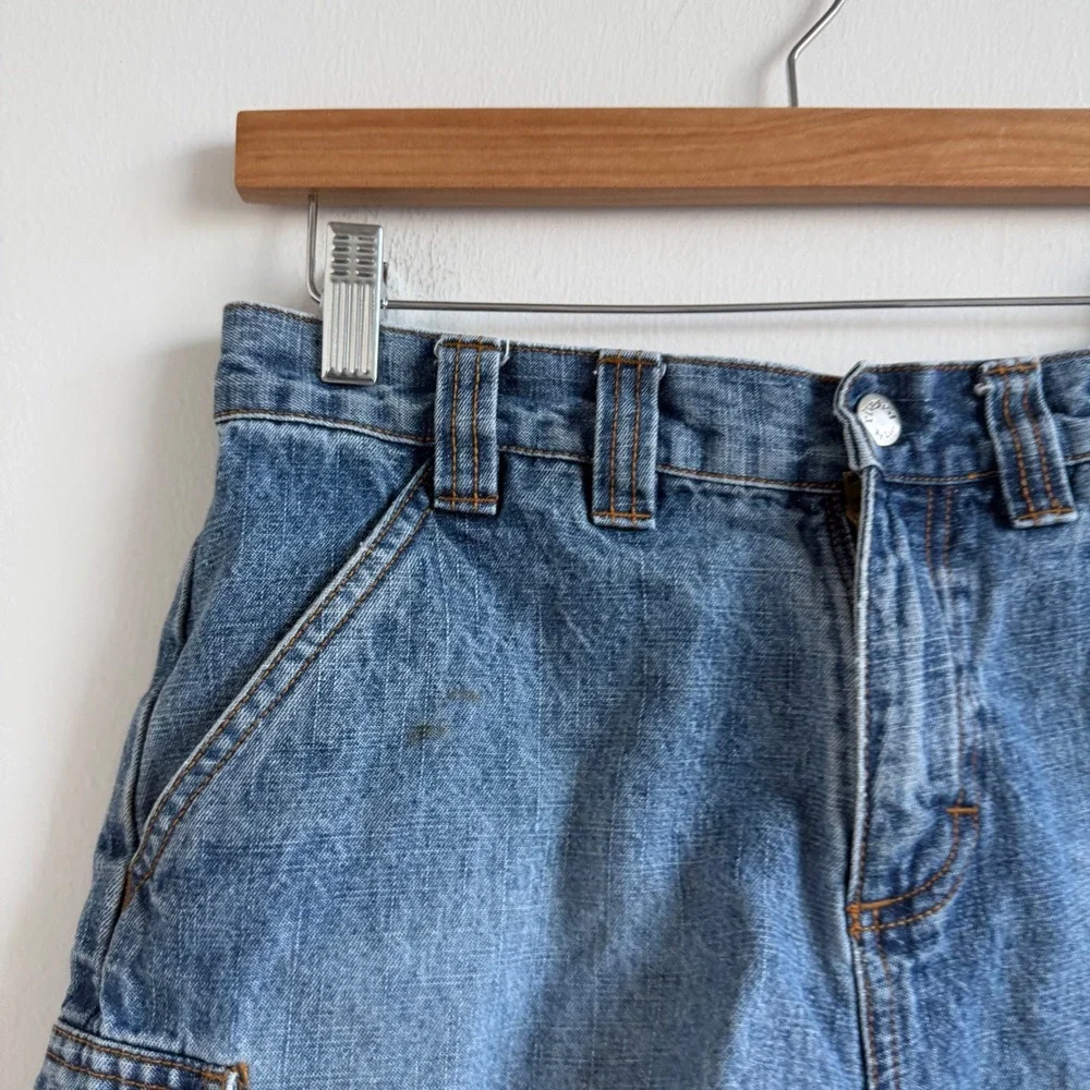 Vintage Riveted by Lee‎ 90s High Rise Denim Shorts with Pockets Size 4